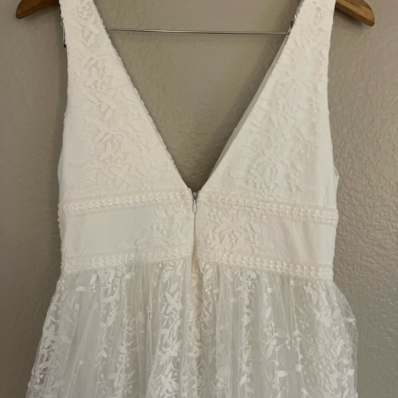NWOT Sweetest Beloved White Mesh Embroidered Sleeveless Maxi Dress - Picture 5 of 8
